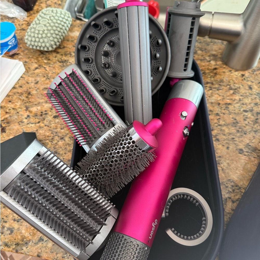 Dyson Airwrap Styler Complete